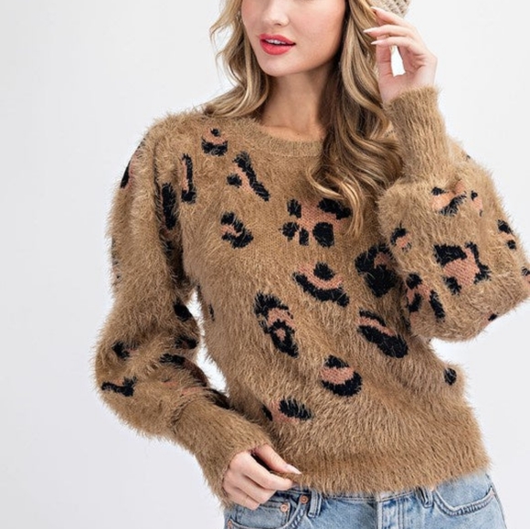 ee:some Sweaters - NWT Amazing Leopard Print Fuzzy Sweater